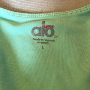 ALO Yoga Tops - Alo women’s workout tank ALO Yoga Tops - Alo women’s workout tank